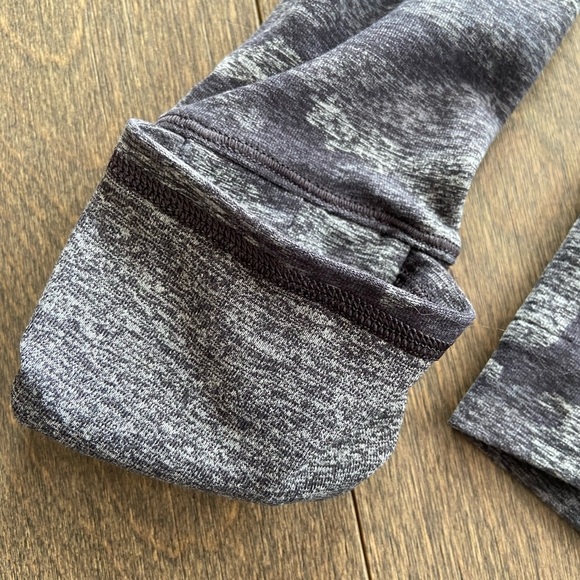 Lululemon Warm Stabilizer 1/2 Zip Hoodie Size 6 Incognito Camo - Picture 5 of 10